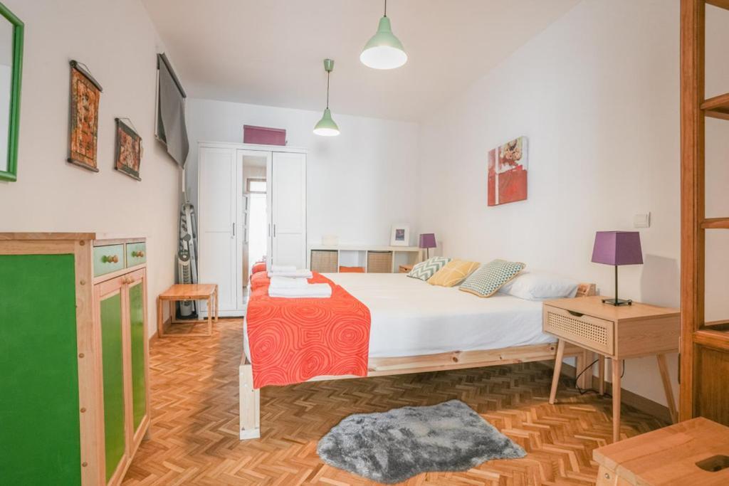 Apartament Bright & Cozy 2bd - Opera Area Madryt