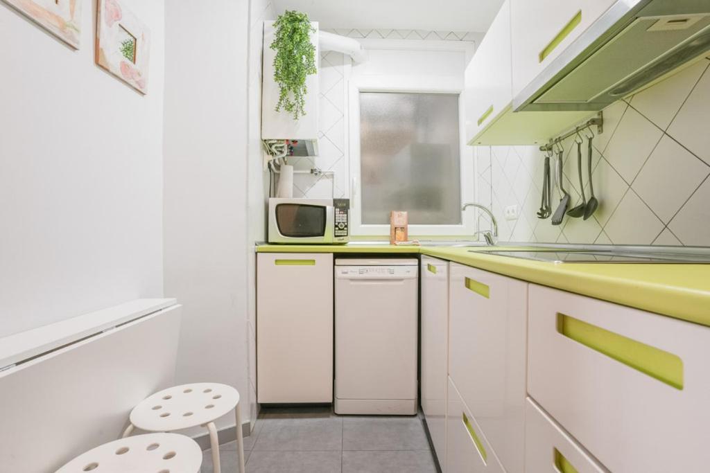 Bright & Cozy 2bd - Opera Area Madryt